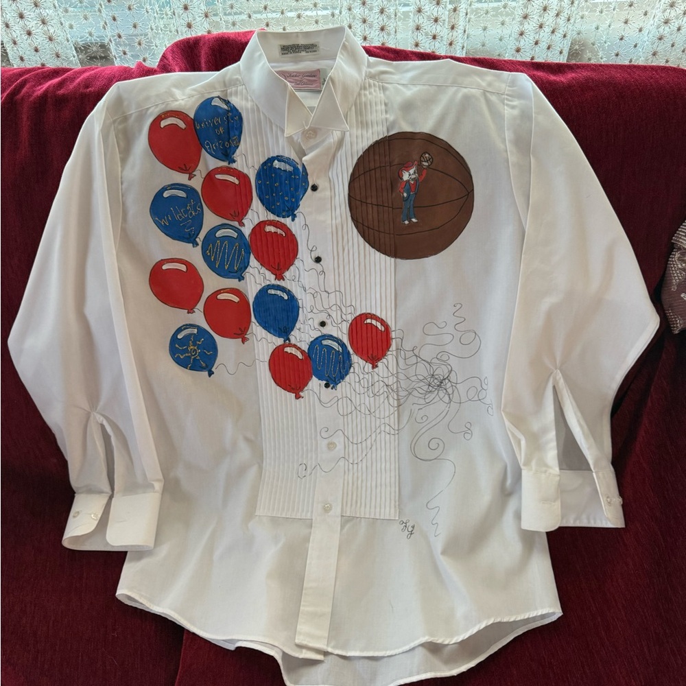 Vintage 1990 Toledo Button Up White Graphic Men's Shirt  by Fisher Gambino Large